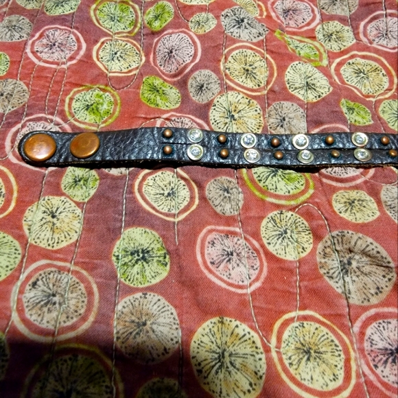 Leather Choker - Picture 3 of 4